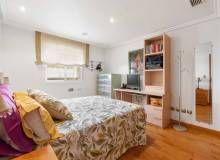 Resale - Apartment / flat - Torrevieja - Torrevieja Centro