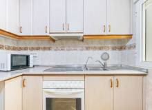 Resale - Apartment / flat - Torrevieja - Torrevieja Centro