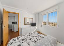 Resale - Apartment / flat - Torrevieja - Torrevieja Centro