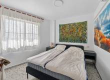 Resale - Apartment / flat - Torrevieja - Torrevieja Centro