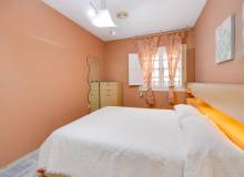 Resale - Apartment / flat - Torrevieja - Torrevieja Centro