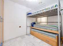 Resale - Apartment / flat - Torrevieja - Torrevieja Centro