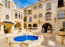 Resale - Apartment / flat - Torrevieja - Torrevieja Centro