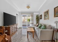 Resale - Apartment / flat - Torrevieja - Torrevieja Centro