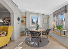 Resale - Apartment / flat - Torrevieja - Torrevieja Centro