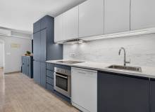 Resale - Apartment / flat - Torrevieja - Torrevieja Centro