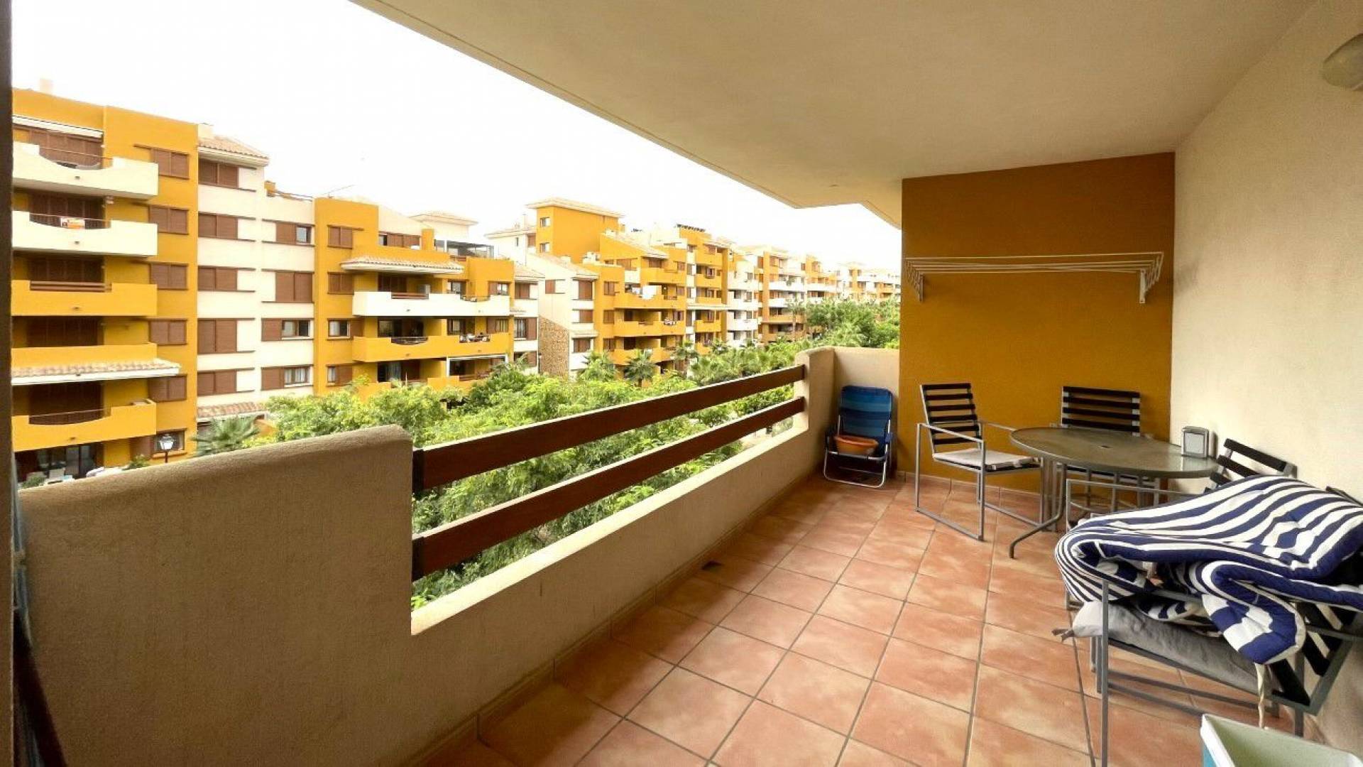 Resale - Apartment / flat - Torrevieja