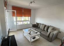 Resale - Apartment / flat - Villamartin