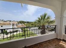 Resale - Apartment / flat - Villamartin