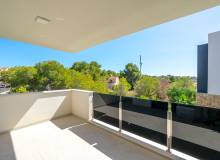 Resale - Apartment / flat - Villamartin