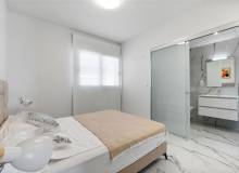 Resale - Apartment / flat - Villamartin