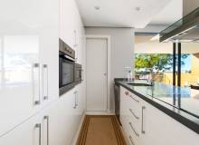 Resale - Apartment / flat - Villamartin