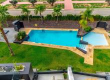 Resale - Apartment / flat - Villamartin