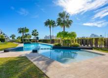 Resale - Apartment / flat - Villamartin