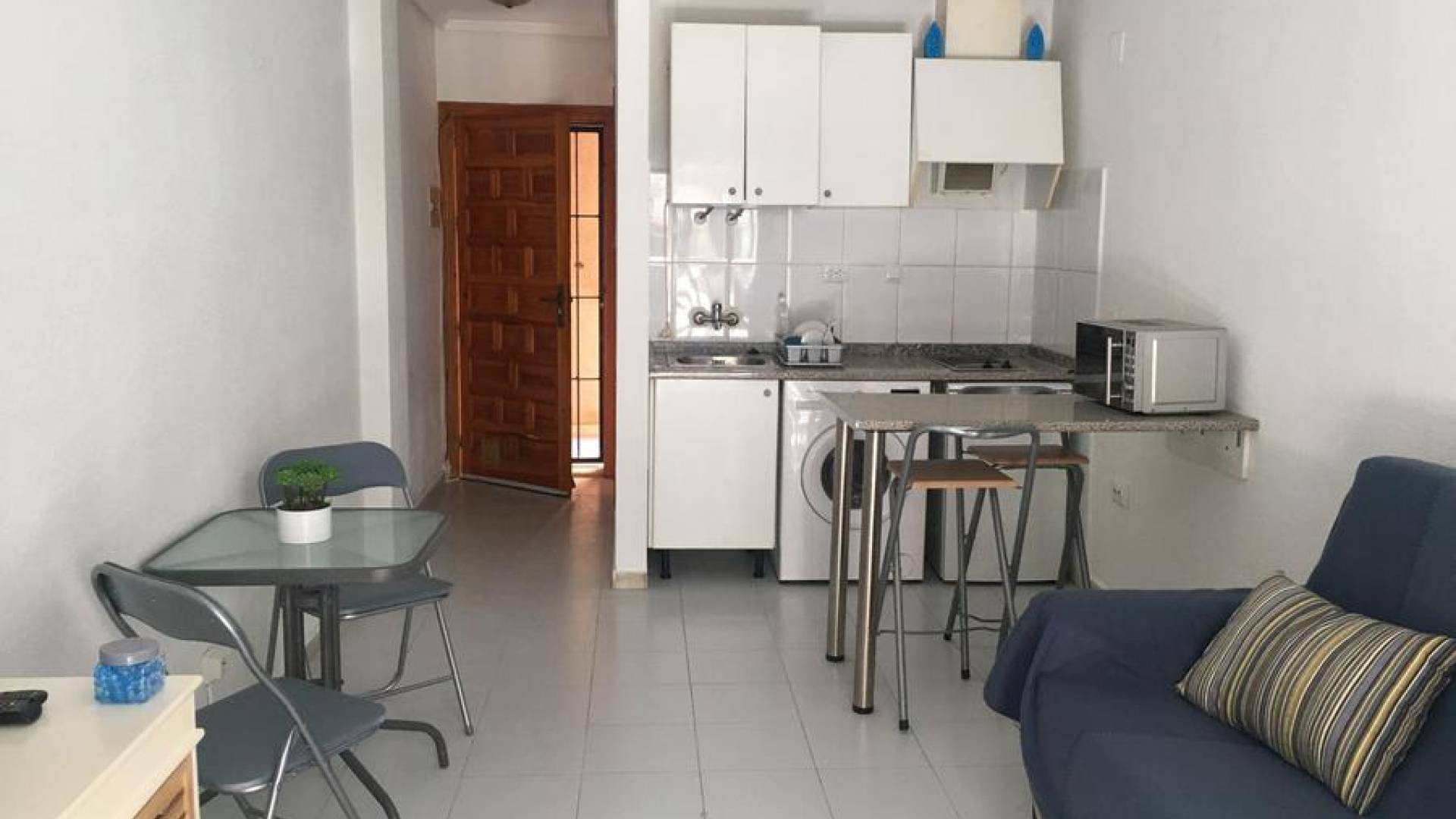 Resale - Apartment / flat - Villamartin