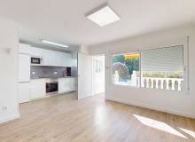 Resale - Bungalow - Orihuela Costa - Villamartín