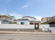 Resale - Detached Villa - Montesinos - La Herrada