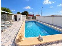Resale - Finca / Country Property - Orihuela