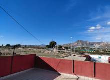 Resale - Finca / Country Property - Orihuela