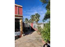 Resale - Finca / Country Property - Orihuela