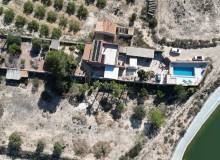 Resale - Finca / Country Property - Orihuela