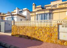 Resale - Town House - Villamartin