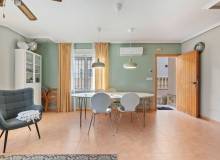 Resale - Town House - Villamartin