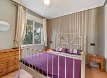 Resale - Town House - Villamartin