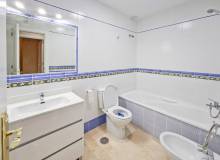 Resale - Town House - Villamartin