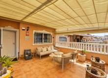 Resale - Town House - Villamartin