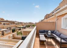 Resale - Town House - Villamartin