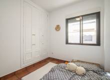 Resale - Townhouse - Alicante