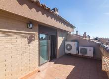Resale - Townhouse - Alicante