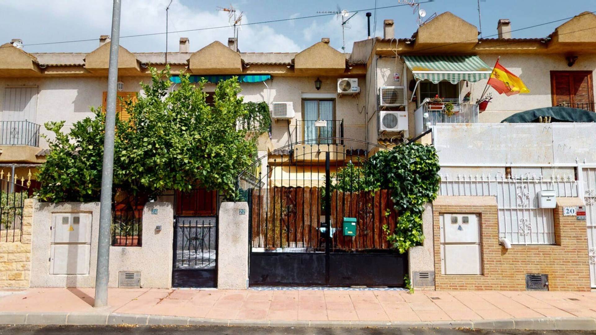 Resale - Townhouse - Santiago de la Ribera