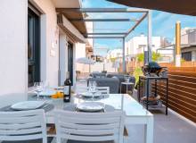 Resale - Villa / Parhus - Aguas Nuevas-Nueva Torrevieja