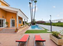 Resale - Villa / Parhus - Algorfa - La Finca