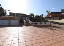 Resale - Villa / Parhus - Algorfa