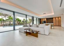 Resale - Villa / Parhus - Altea