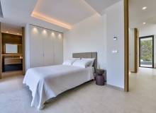 Resale - Villa / Parhus - Altea