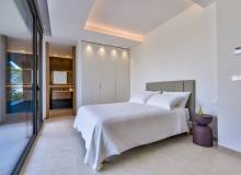 Resale - Villa / Parhus - Altea
