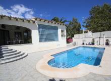 Resale - Villa / Parhus - Calpe