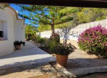 Resale - Villa / Parhus - Calpe