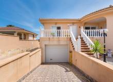 Resale - Villa / Parhus - Ciudad Quesada