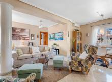 Resale - Villa / Parhus - Ciudad Quesada