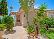 Resale - Villa / Parhus - Ciudad Quesada