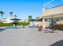Resale - Villa / Parhus - Ciudad Quesada