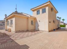 Resale - Villa / Parhus - Ciudad Quesada