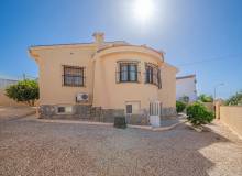 Resale - Villa / Parhus - Ciudad Quesada