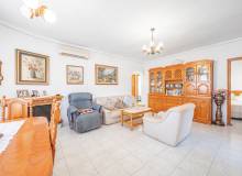 Resale - Villa / Parhus - Ciudad Quesada
