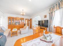 Resale - Villa / Parhus - Ciudad Quesada